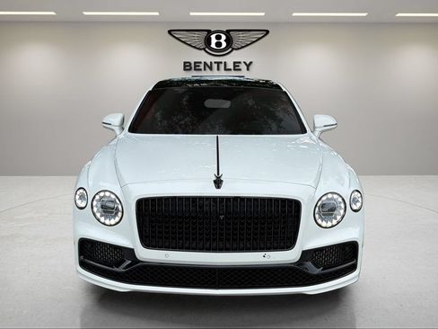 Certified 2022 Bentley Flying Spur V8 AWD/4WD image 11