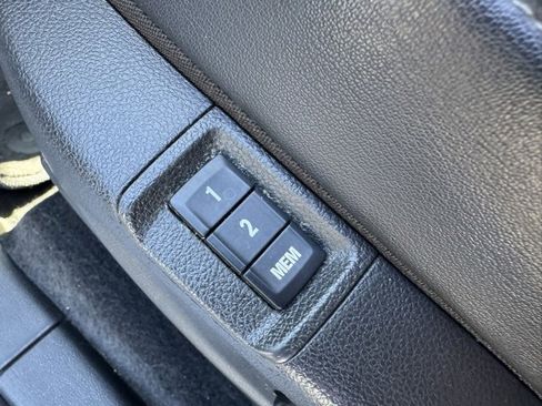 Used 2018 Buick Encore Premium w/ Experience Buick Package image 15