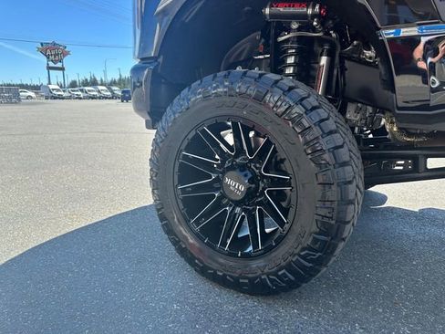 Used 2025 Ford F350 4x4 SuperCab Super Duty image 29