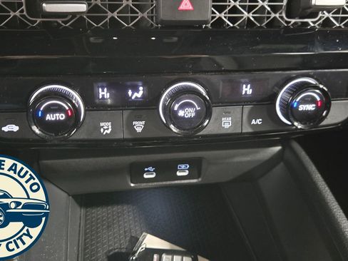 Used 2024 Honda Accord Sport image 19