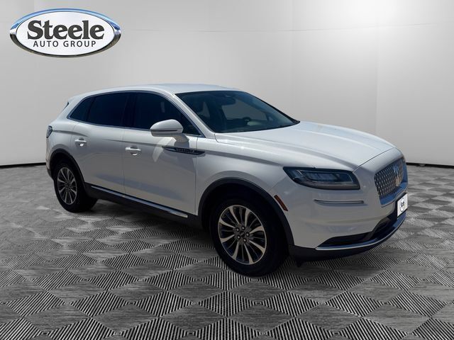 Used 2021 Lincoln Nautilus FWD w/ Equipment Group 101A image 7