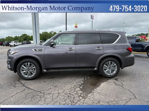 Used 2024 INFINITI QX80 Luxe AWD/4WD image 2