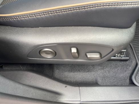 New 2026 Chevrolet Traverse High Country image 17