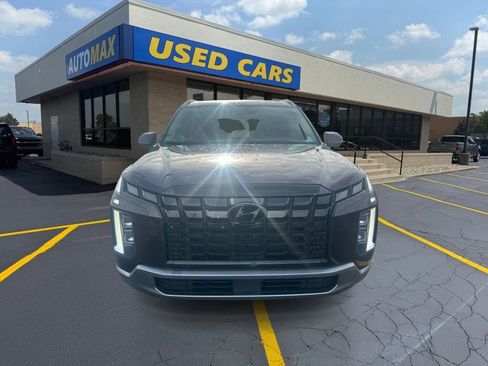 Used 2024 Hyundai Palisade Limited AWD/4WD image 3