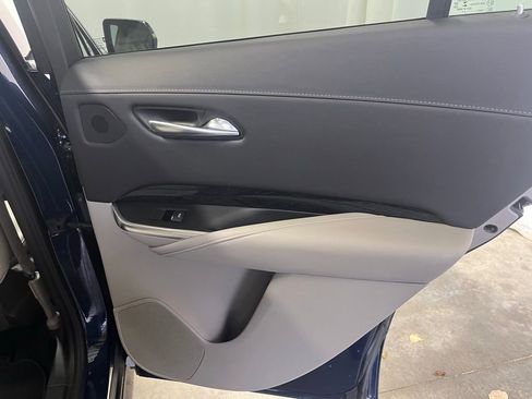 Used 2022 Cadillac XT4 Premium Luxury w/ LPO, Radiant Package image 25