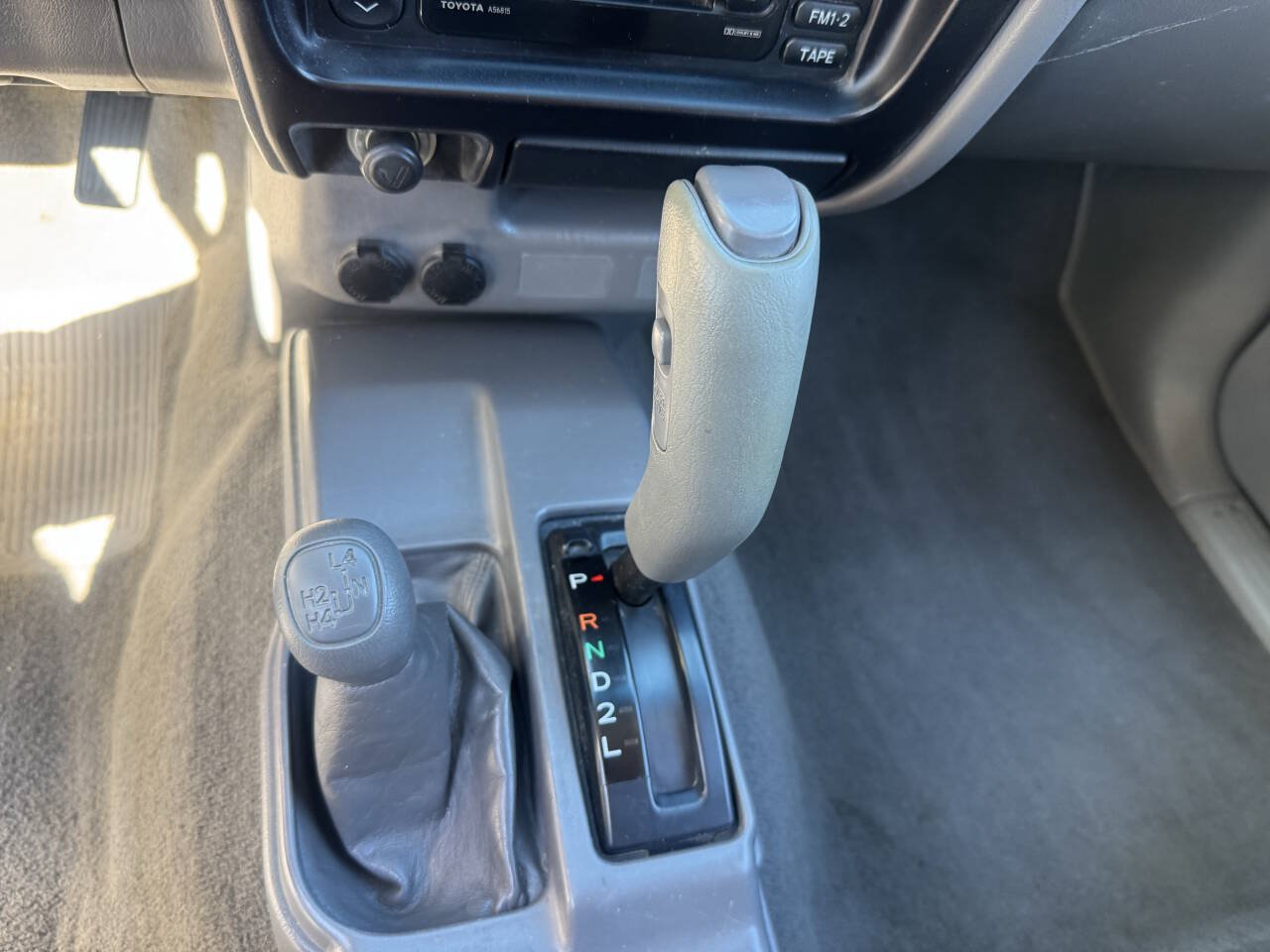 Used 2001 Toyota Tacoma 4x4 Xtracab image 18