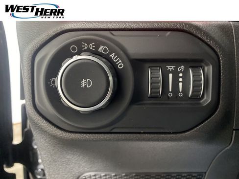 Used 2019 Jeep Wrangler Unlimited Rubicon image 15