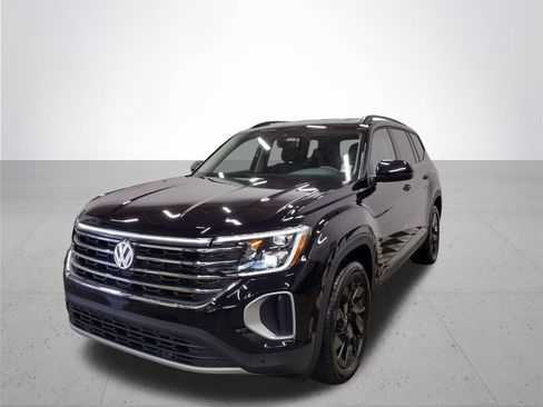 New 2026 Volkswagen Atlas SE AWD/4WD image 2