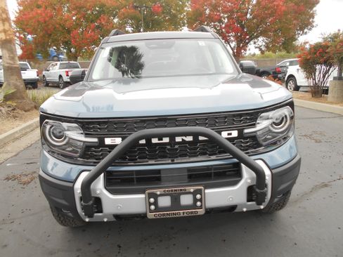 Used 2025 Ford Bronco Sport Badlands w/ Sasquatch Badlands Package image 8