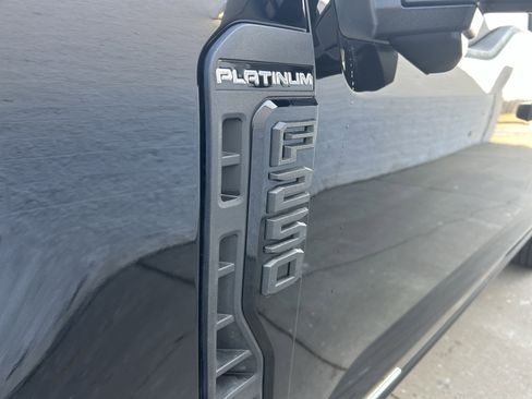 Used 2025 Ford F250 Platinum image 11
