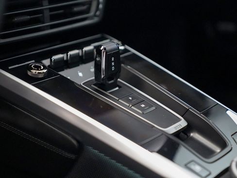 Used 2021 Porsche 911 Carrera S image 26