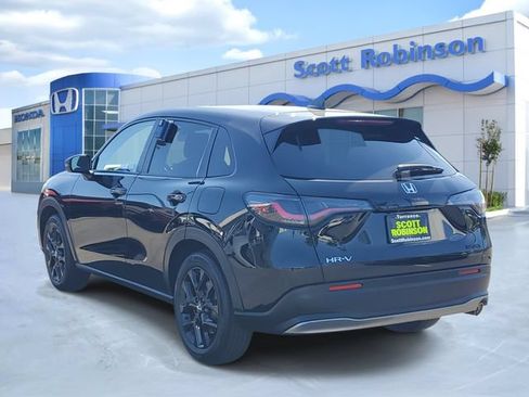 Certified 2024 Honda HR-V Sport image 3
