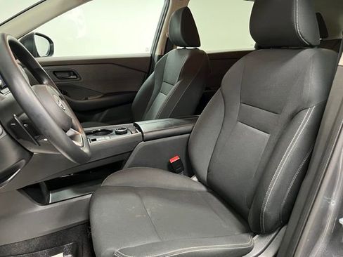 Used 2023 Nissan Rogue S image 18