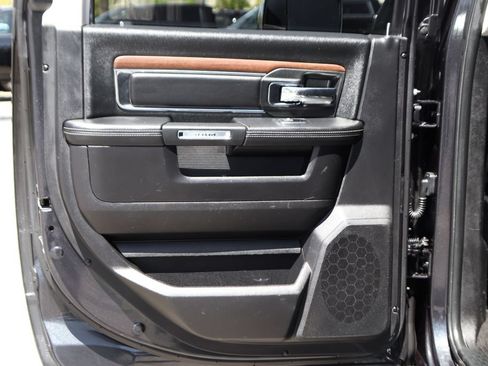 Used 2017 RAM 2500 Laramie w/ Convenience Group AWD/4WD image 33