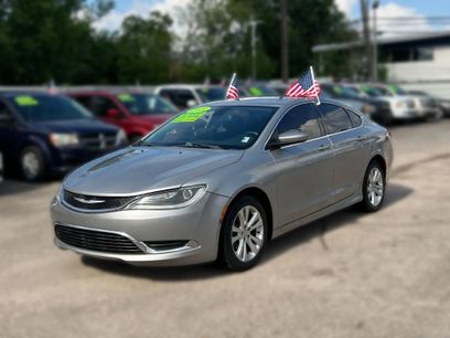 Used 2015 Chrysler 200 Limited w/ Convenience Group