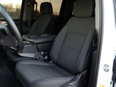 Used 2025 Chevrolet Silverado 1500 LT image 23