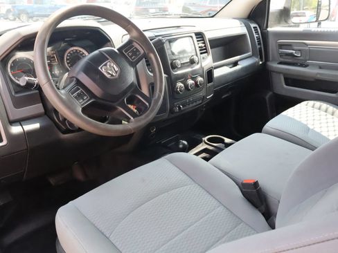 Used 2018 RAM 5500 Tradesman w/ Payload Upgrade Package AWD/4WD image 32