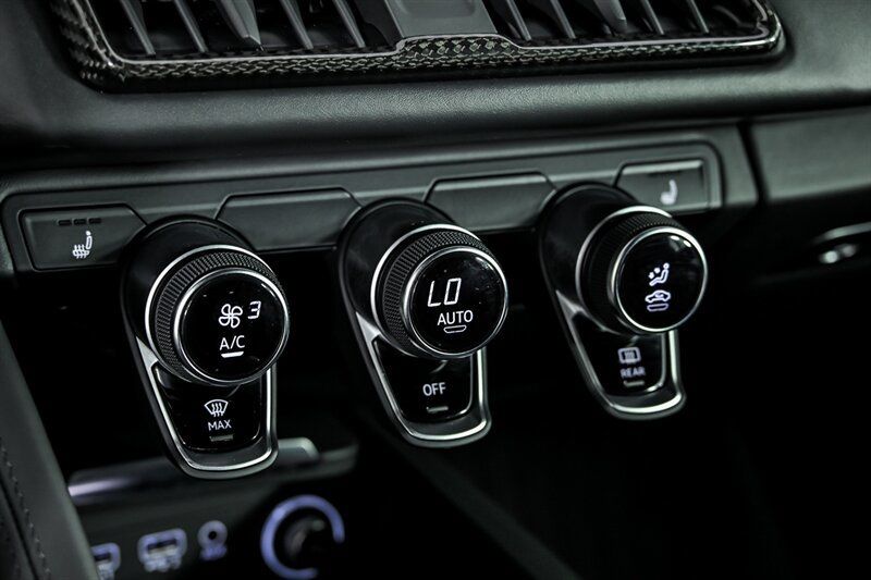 Used 2018 Audi R8 V10 plus AWD/4WD image 28