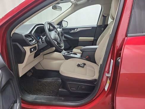 Used 2020 Ford Escape SE AWD/4WD image 3