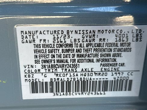 Used 2024 Nissan Sentra SV FWD image 28
