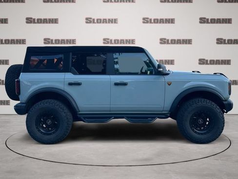 Used 2023 Ford Bronco Badlands AWD/4WD image 6
