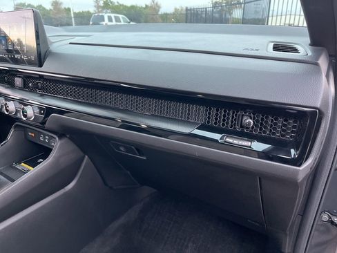 Used 2023 Honda CR-V Sport Touring image 29