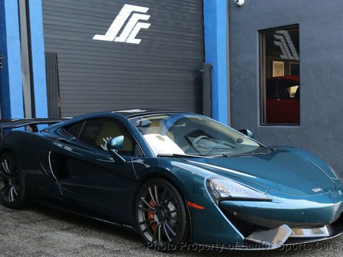 Used 2017 McLaren 570S Coupe image 3