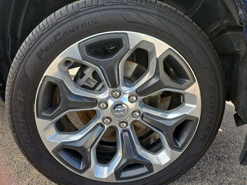 Used 2020 RAM 1500 Limited image 20