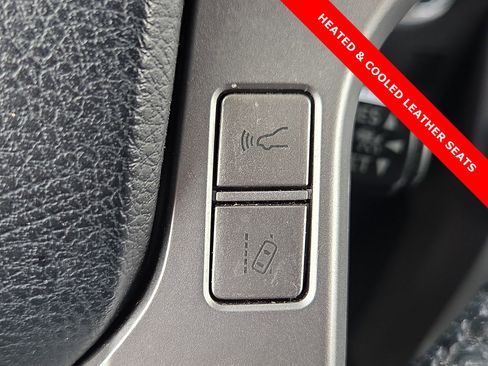 Used 2023 Toyota 4Runner Limited image 22