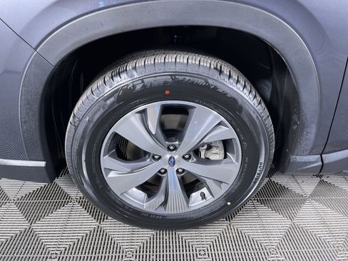 Used 2023 Subaru Ascent Premium w/ Convenience Package image 25