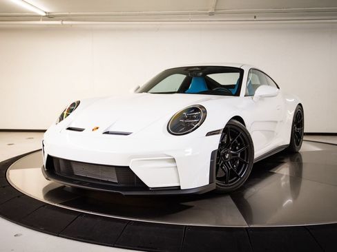 Certified 2026 Porsche 911 GT3 RWD image 1