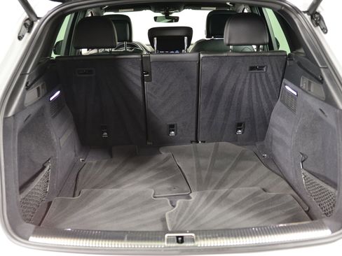 Used 2022 Audi SQ5 Premium Plus w/ Premium Plus Package image 26