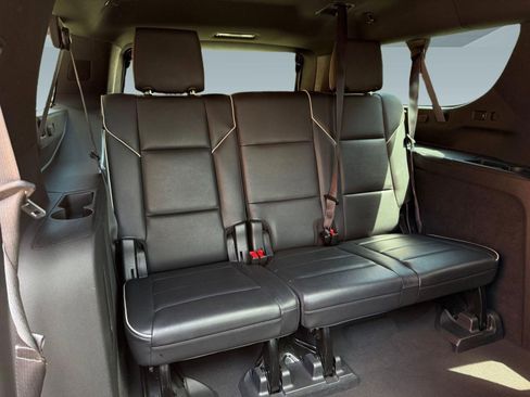 Used 2021 Cadillac Escalade ESV Sport w/ Driver Assist Tech Package RWD image 27
