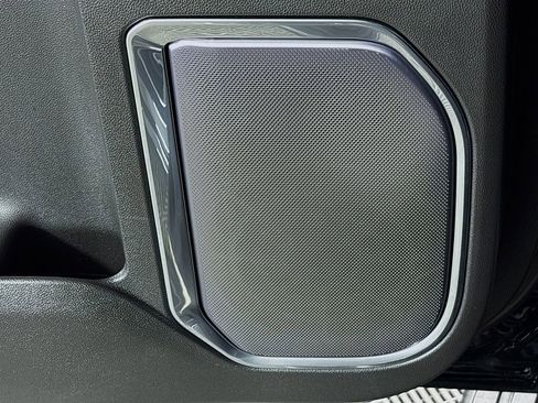 Certified 2025 Chevrolet Silverado 1500 High Country w/ Midnight Edition image 31