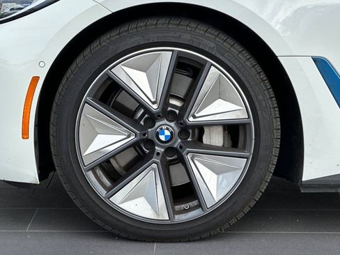 Used 2023 BMW i4 eDrive35 w/ Premium Package RWD image 31
