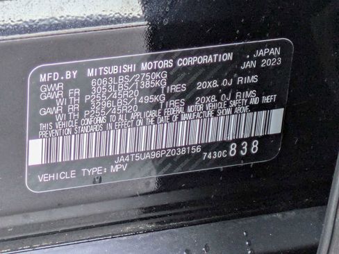 Used 2023 Mitsubishi Outlander SE image 35