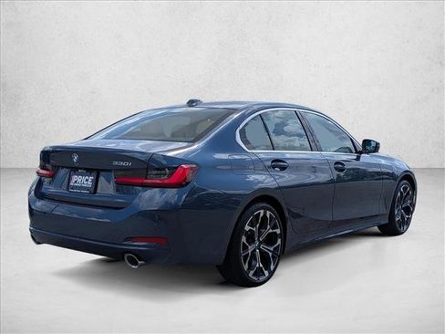 Used 2025 BMW 330i Sedan RWD image 5