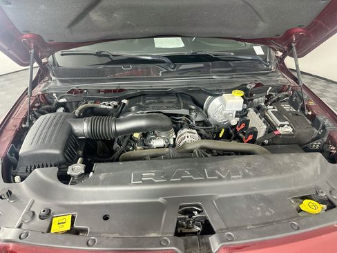 Used 2022 RAM 1500 Laramie AWD/4WD image 33