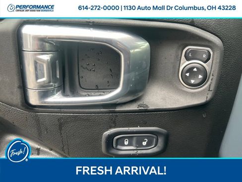 Used 2024 Jeep Wrangler Unlimited Sport AWD/4WD image 16