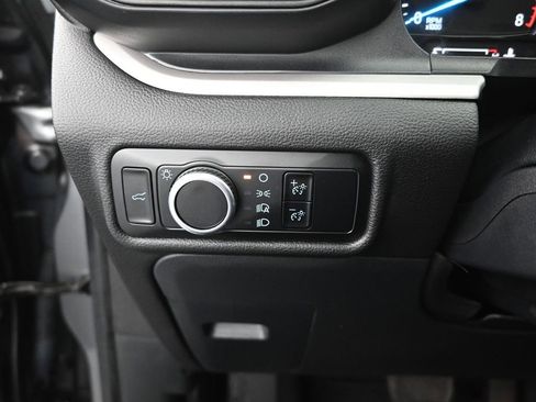 Certified 2023 Ford Explorer XLT RWD image 20