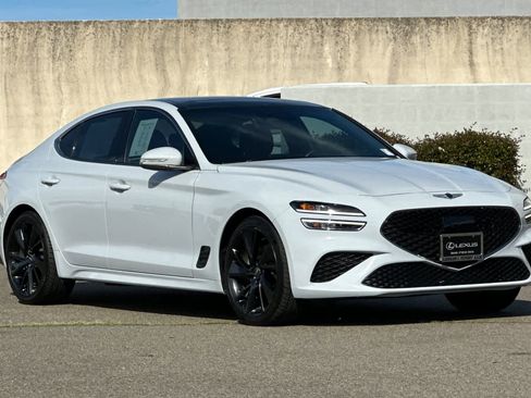 Used 2023 Genesis G70 2.0T w/ Sport Prestige Package image 5