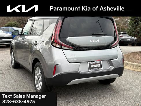 New 2025 Kia Soul LX image 4