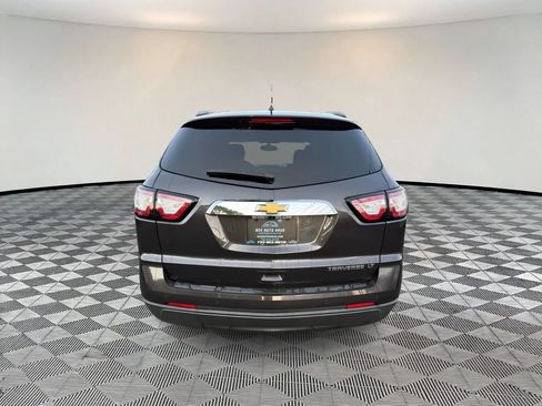 Used 2015 Chevrolet Traverse LT FWD image 6