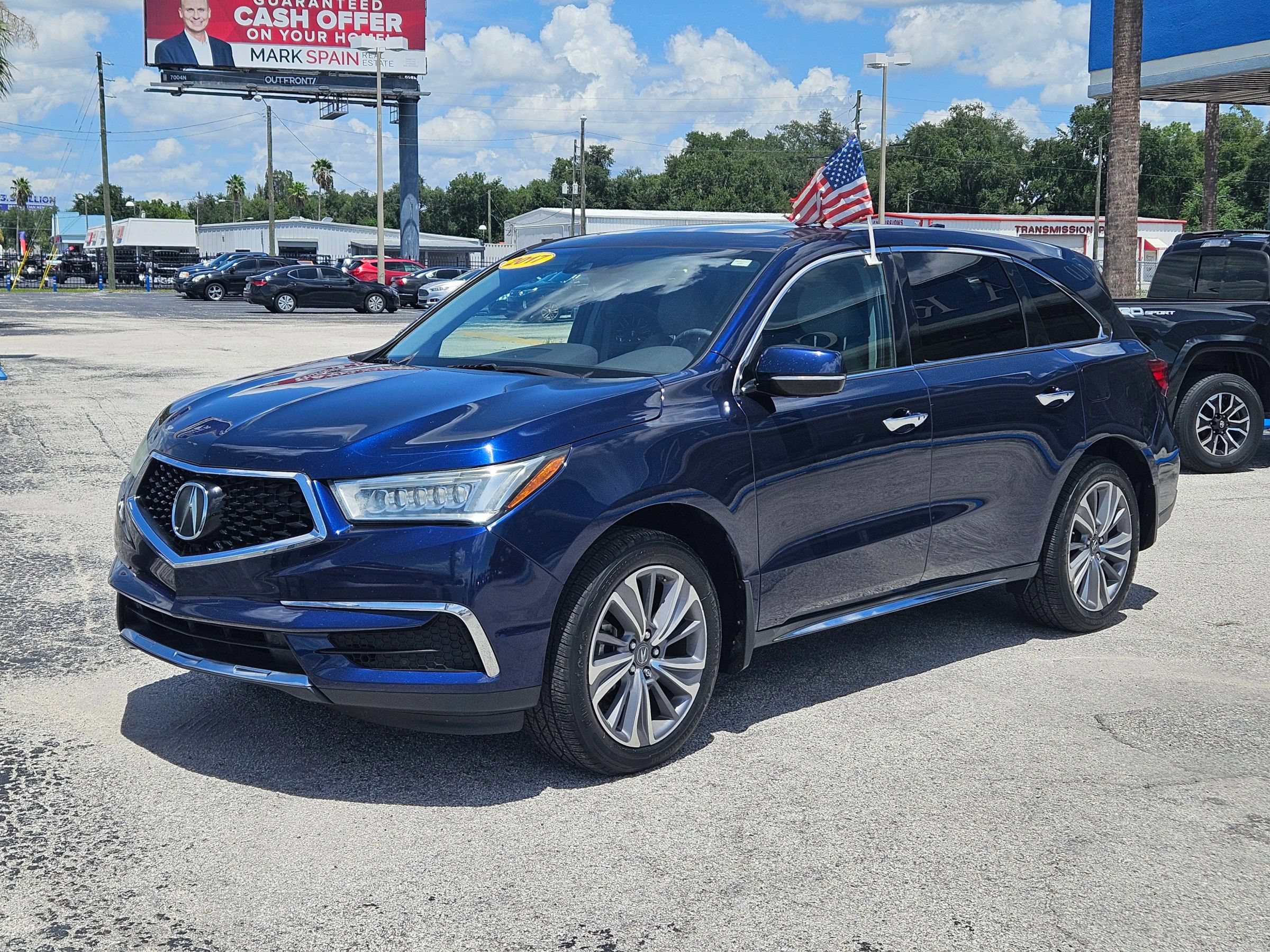 Used 2017 Acura MDX w/ Technology Package FWD image 4