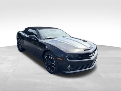 Used 2011 Chevrolet Camaro SS w/ RS Package RWD image 3