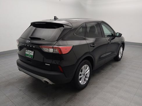 Used 2020 Ford Escape S FWD image 9