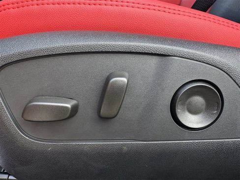 New 2026 Chevrolet Equinox EV RS image 20