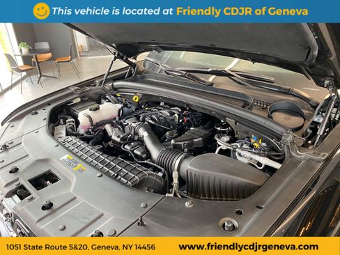 Used 2025 Jeep Grand Cherokee Summit w/ Obsidian Package image 26