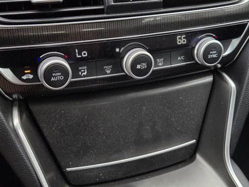 Used 2022 Honda Accord Sport image 19