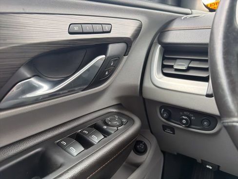 Used 2020 GMC Terrain SLT w/ Preferred Package AWD/4WD image 26
